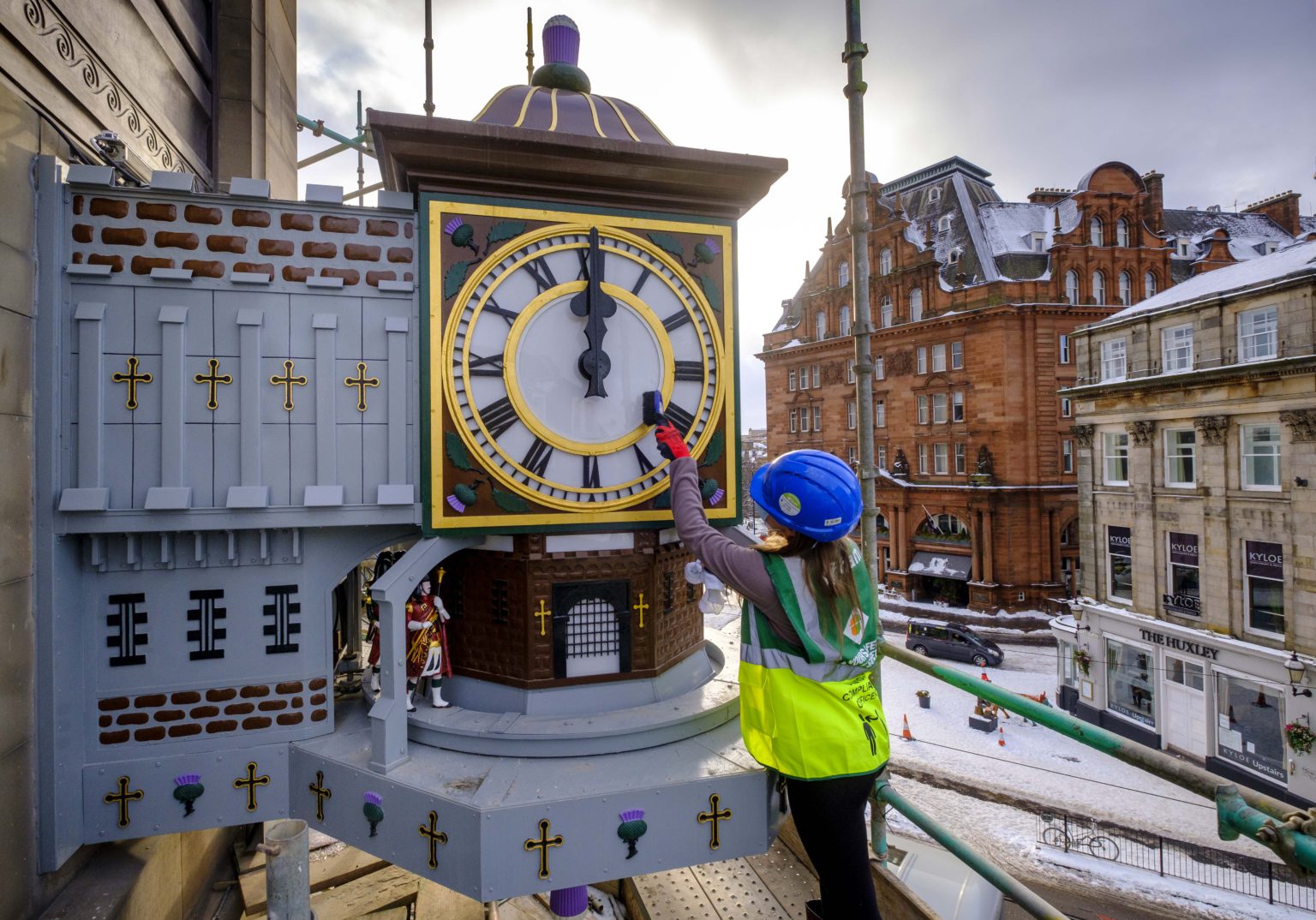 Edinburgh landmark clock restored The Scottish Banner